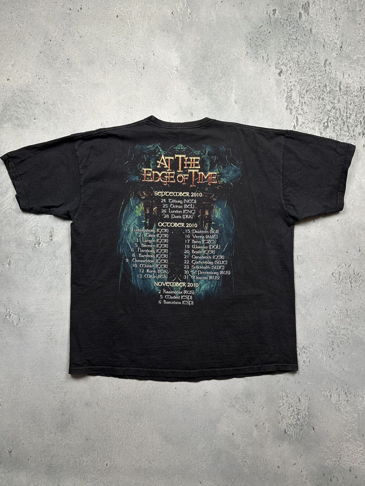 Band Tees Vintage 2010 Blind Guardian At the Edge Of Time Tour Metal Size US XXL / EU 58 / 5 - 2 Thumbnail