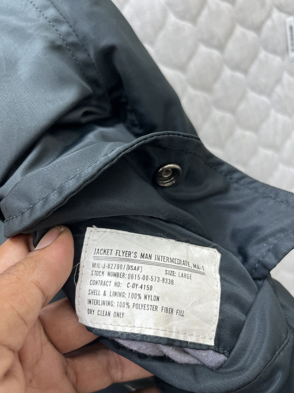Vintage 🔥🔥🔥STEALS VTG USAF MA1 BOMBER JACKET Size US L / EU 52-54 / 3 - 9 Thumbnail
