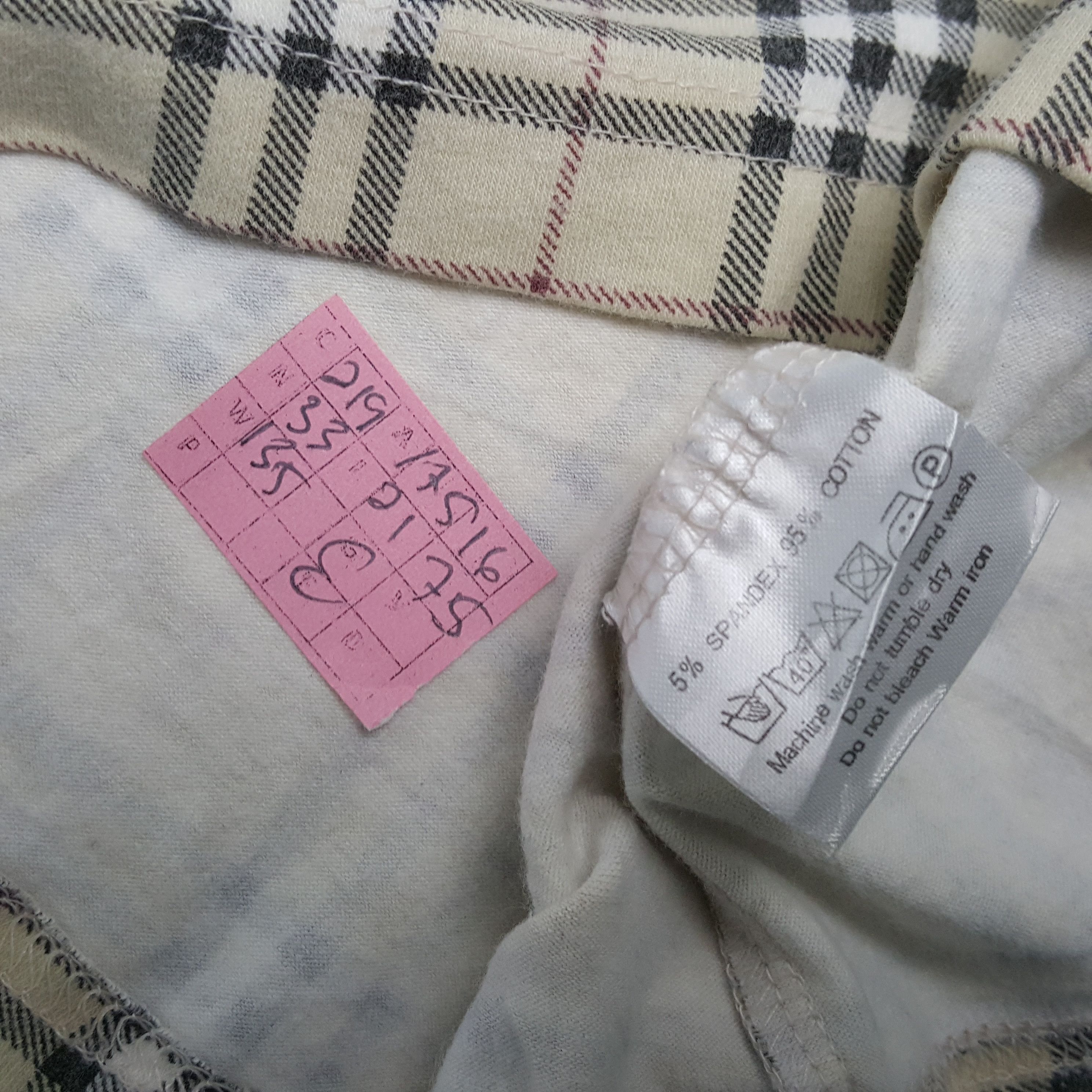 Burberry × Vintage BURBERRY LONDON Luxury Brand Nova Check Design Tshirt Size S / US 4 / IT 40 - 4 Thumbnail