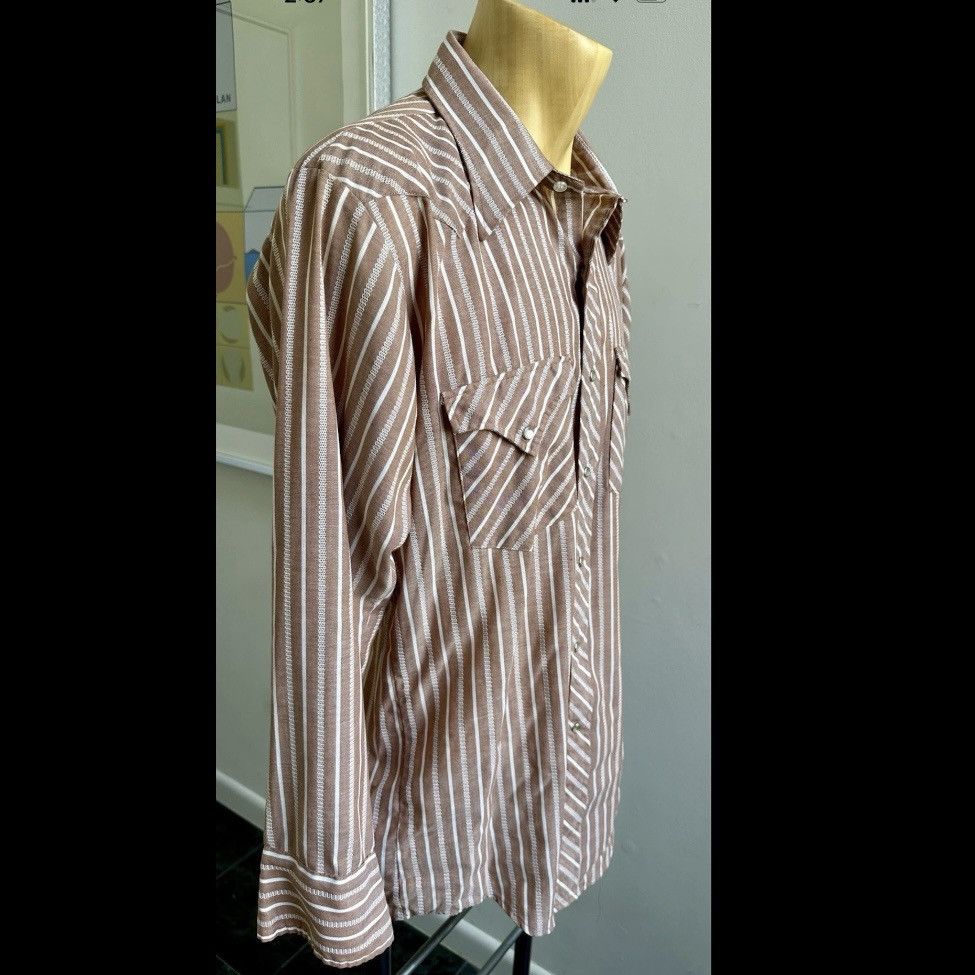Vintage VINTAGE 1970s MENS WESTERN SHIRT SNAP FRONT BROWN STRIPE L Size US L / EU 52-54 / 3 - 4 Thumbnail