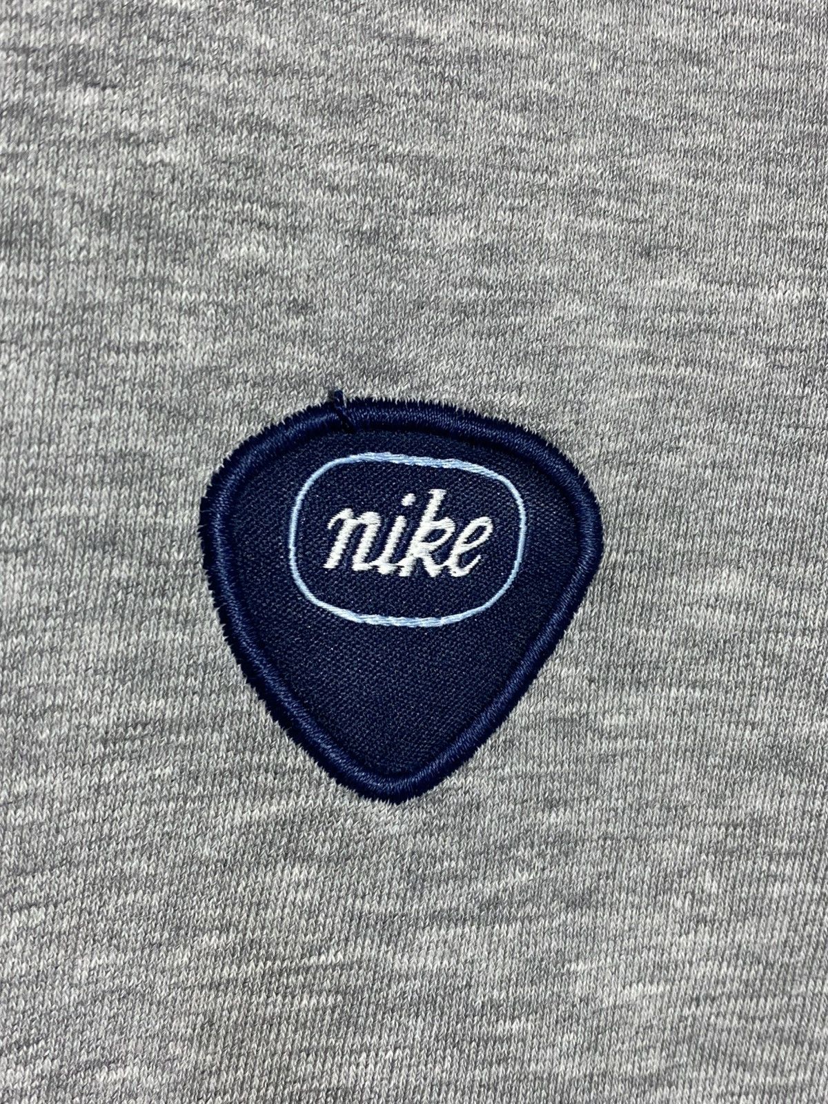 Nike 🔥 VINTAGE 00s NIKE CREWNECK SWEATSHIRT GREY Y2K ESSENTIALS Size US M / EU 48-50 / 2 - 3 Thumbnail