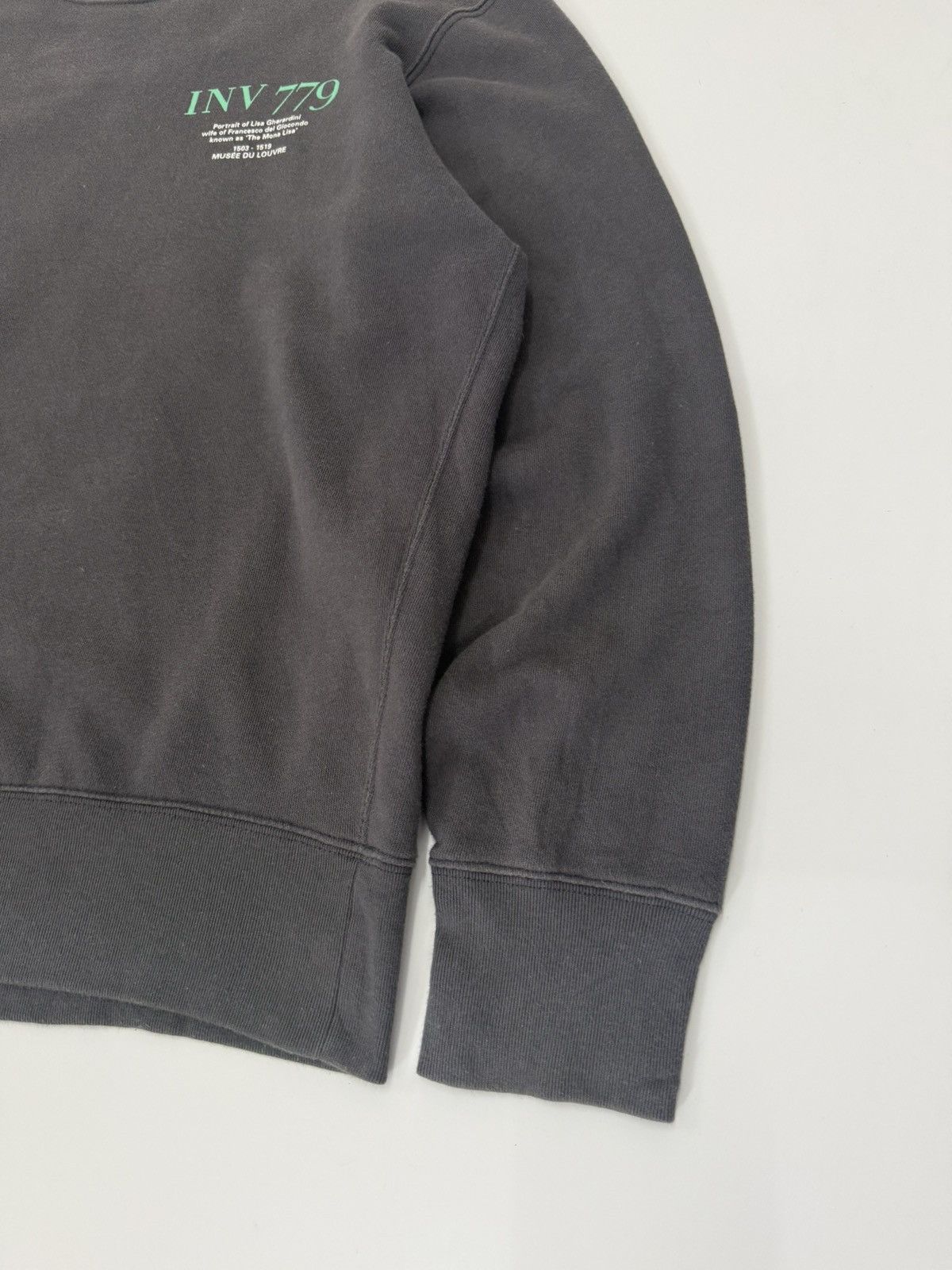 Japanese Brand 🔥 Uniqlo Musee Du Louvre X Peter Saville Art Sweatshirt - L Size US M / EU 48-50 / 2 - 3 Thumbnail