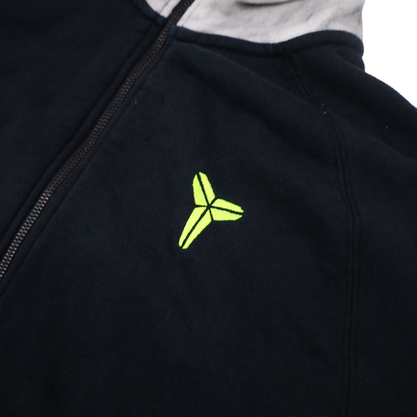 Nike × Vintage Vintage Nike Kobe Bryant MCMXCVI Mamba Hoodie Size US M / EU 48-50 / 2 - 5 Thumbnail