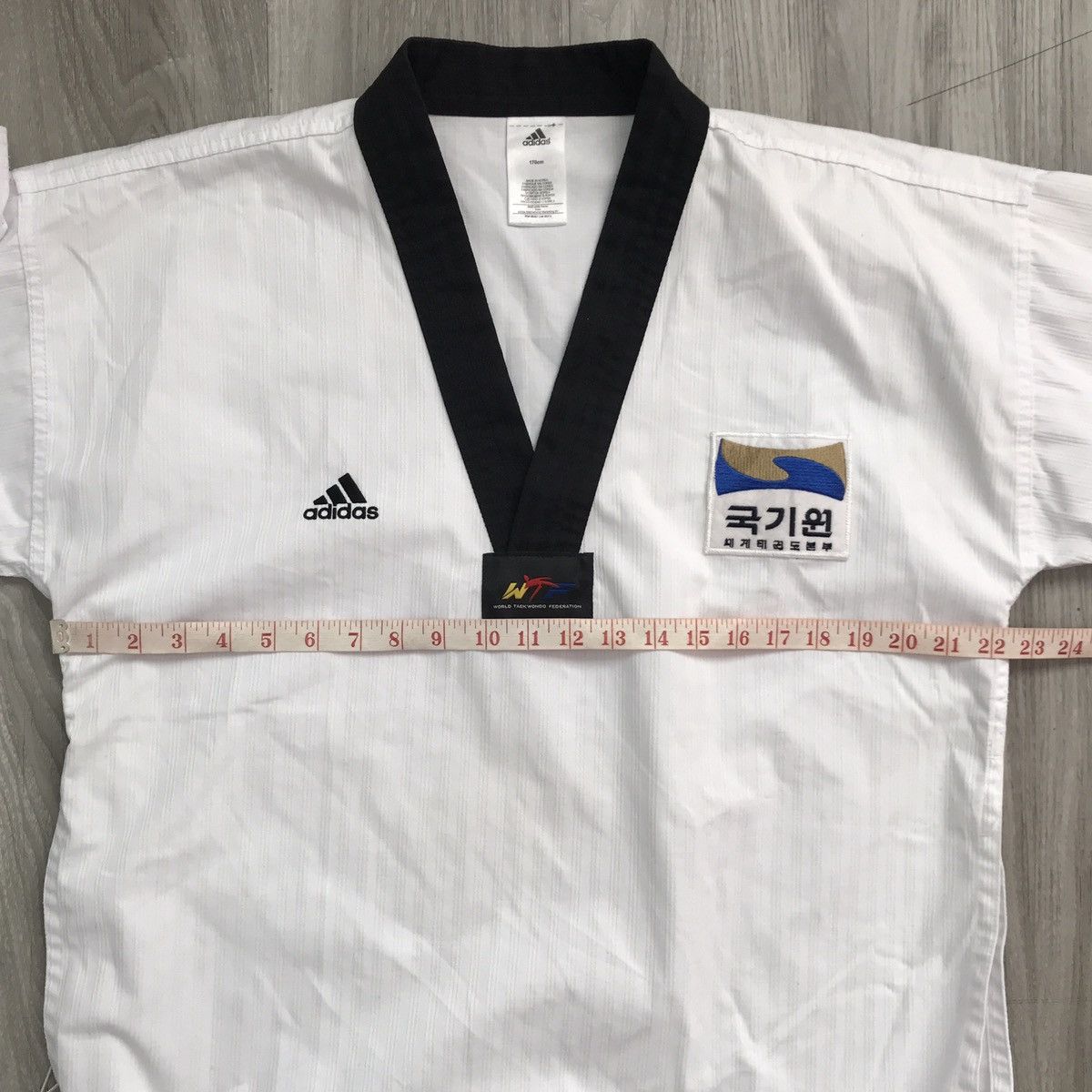 Adidas Adidas Taekwondo Kukkiwon White Pullover Jersey Mens 180 Size US L / EU 52-54 / 3 - 5 Thumbnail