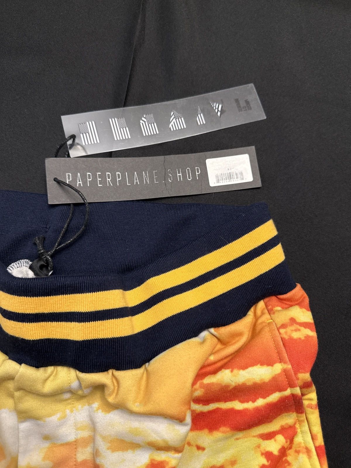 Paper Planes NEW Paper plane shorts large Size US 36 / EU 52 - 5 Thumbnail