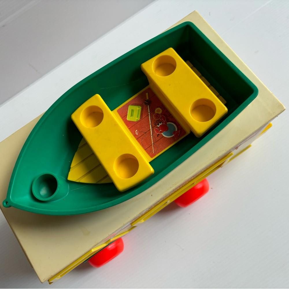 Designer 1972 Fisher Price Little People Play Family Camper Size ONE SIZE - 2 Thumbnail