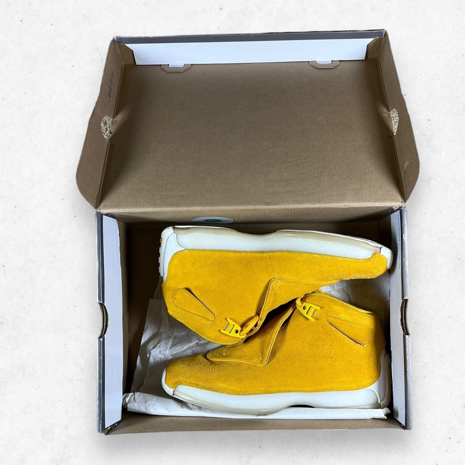 Nike Nike Air Jordan 18 Retro Ochre Yellow Suede Men's 8.5 Size US 8.5 / EU 41-42 - 2 Thumbnail