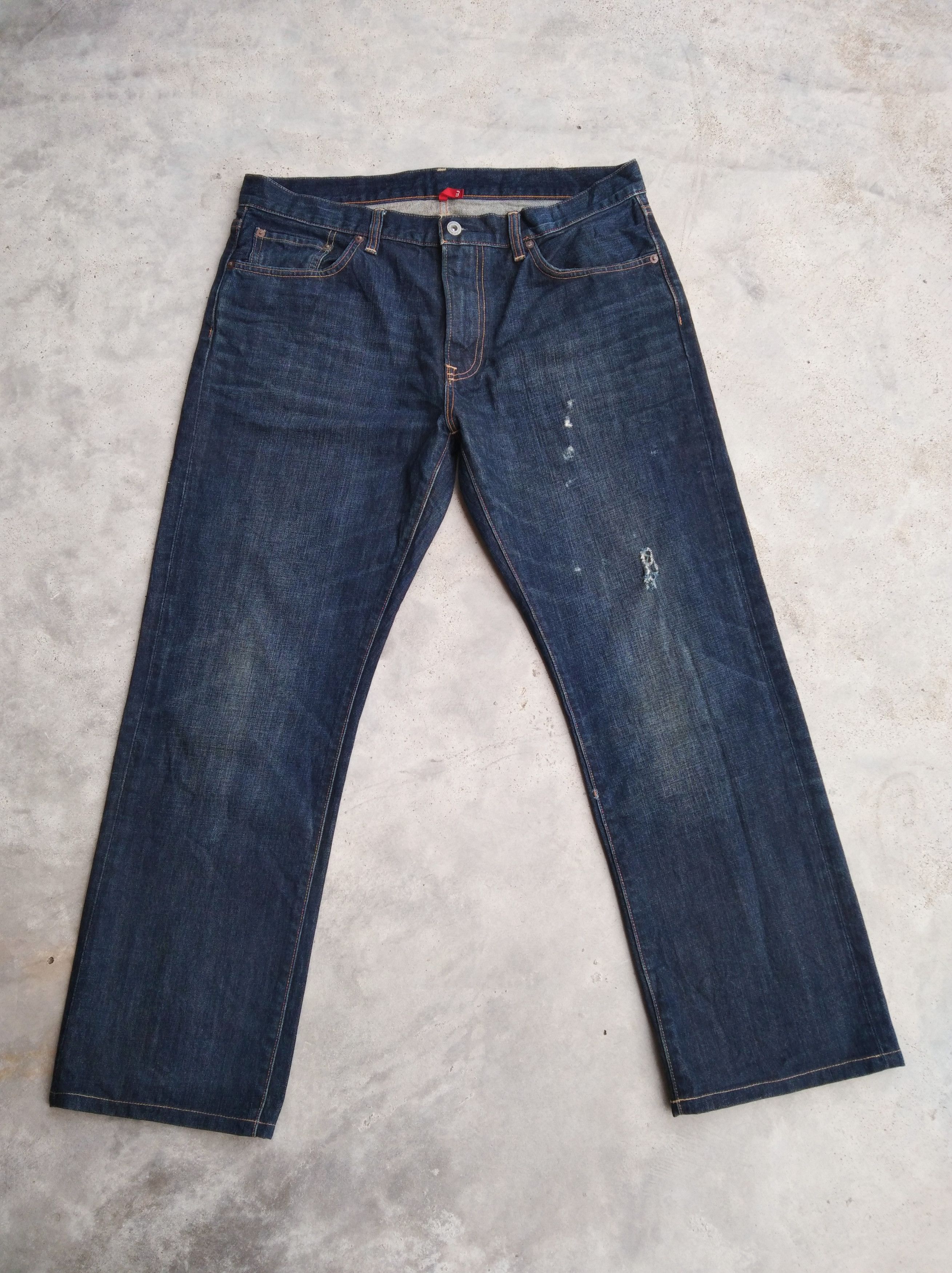 Vintage Japanese Brand 'UJ' Uniqlo Denim Blue Jeans 34x29