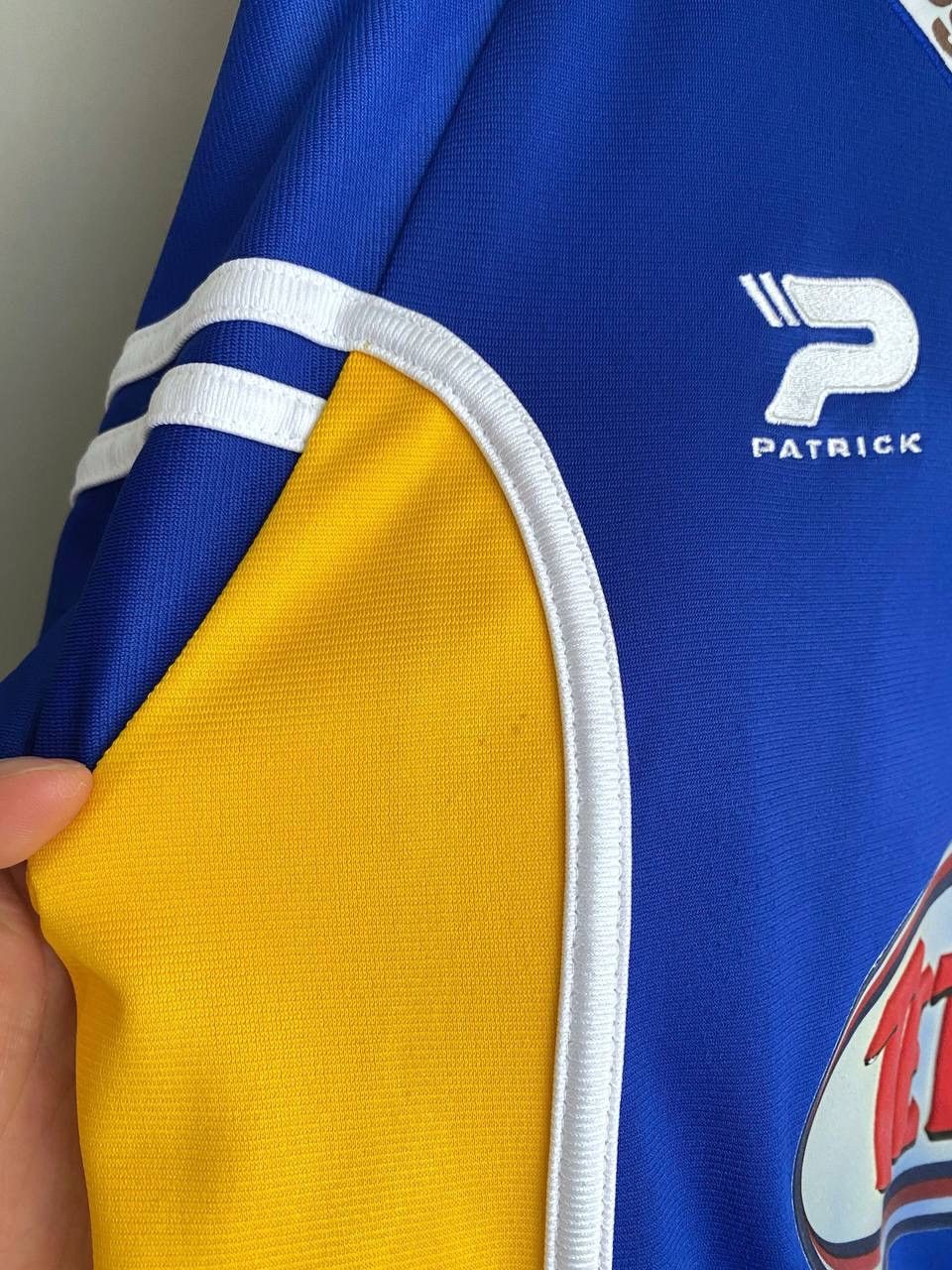 Vintage Patrick Leeds Rhinos 2004/2005 Y2K Rugby Jersey, Size L Size US L / EU 52-54 / 3 - 9 Thumbnail