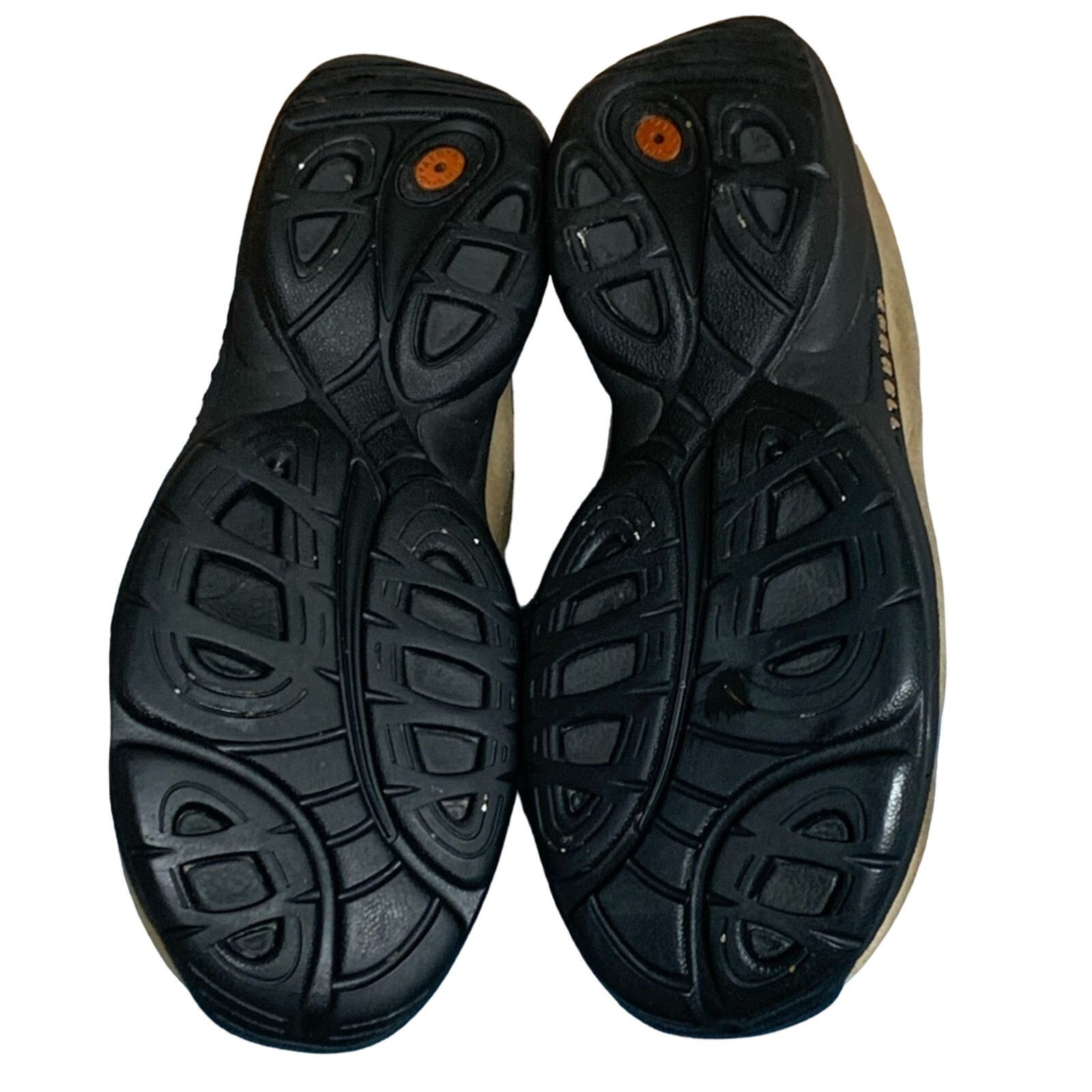 Merrell WOMENS MERRELL ENCORE ICE SLIPON SIZE 8 CLOG BROWN & FUR Size US 8 / IT 38 - 6 Thumbnail