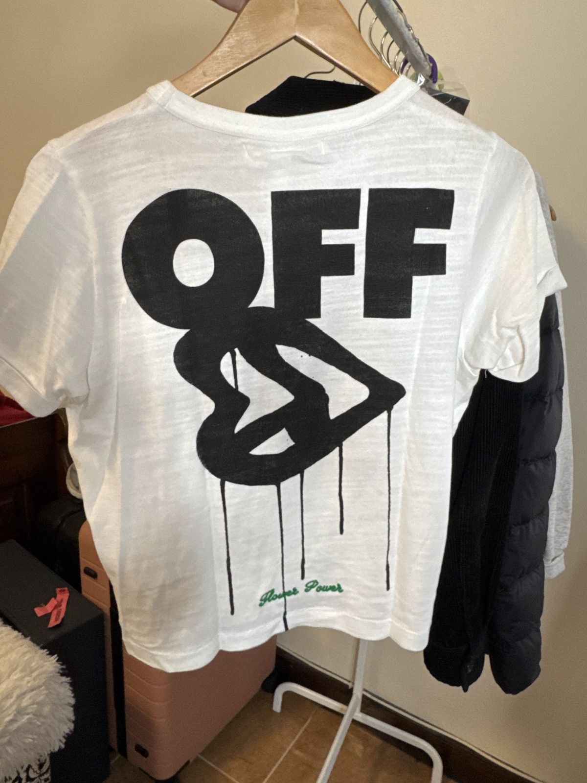 Off-White Virgil Abloh Off-White “Flower Power” tee - Small - Women Size S / US 4 / IT 40 - 2 Thumbnail
