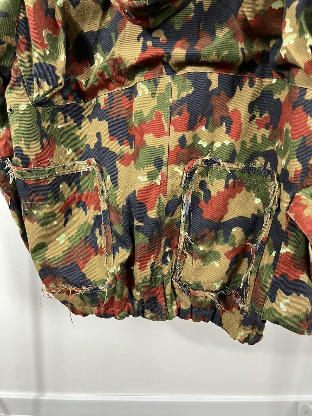 Vintage Vintage Military Camo Jacket Size US XL / EU 56 / 4 - 15 Thumbnail