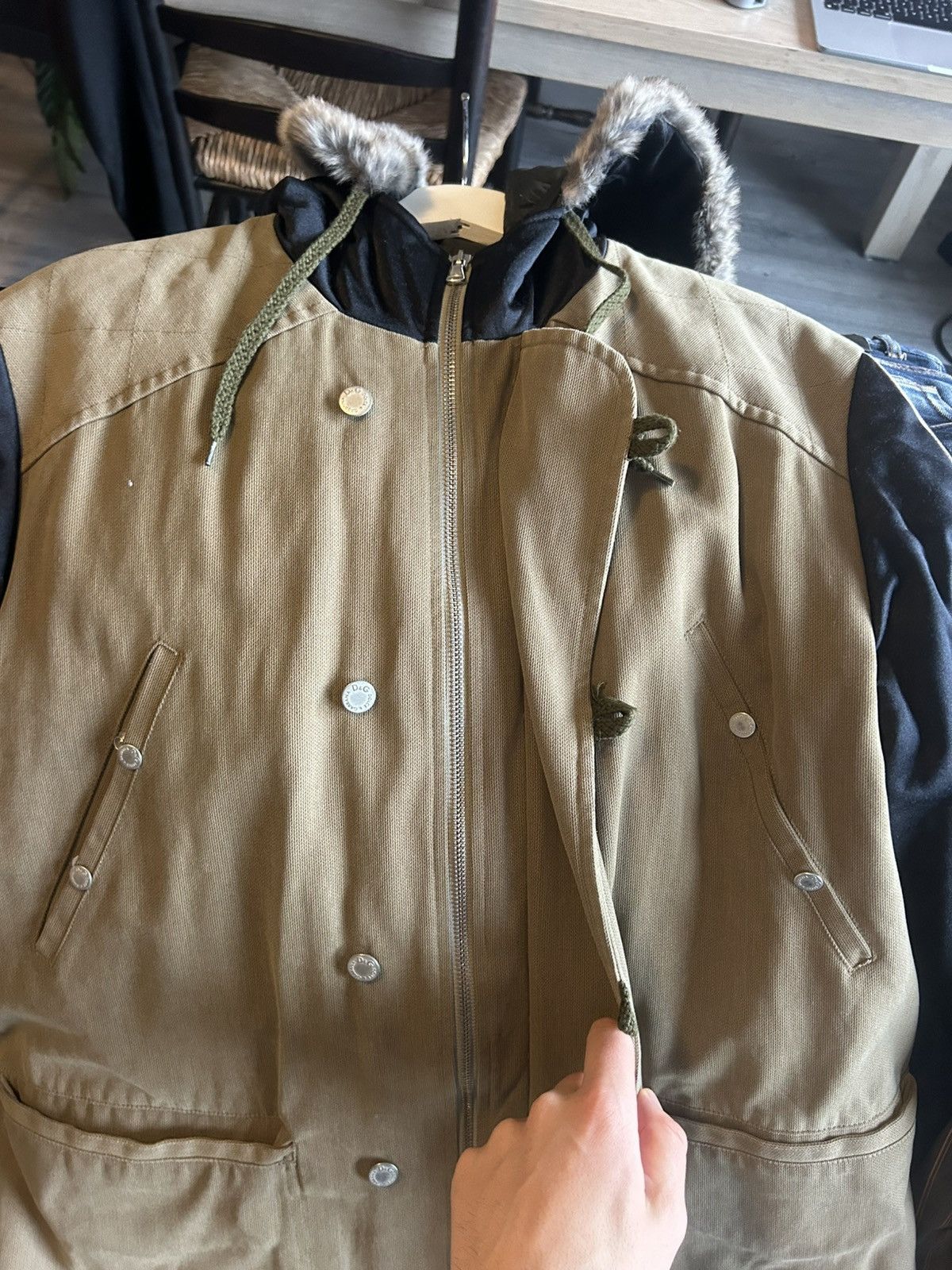 Dolce & Gabbana AW2003 Fur Hood Parka with Hip-Hop Graphic Size US L / EU 52-54 / 3 - 13 Thumbnail