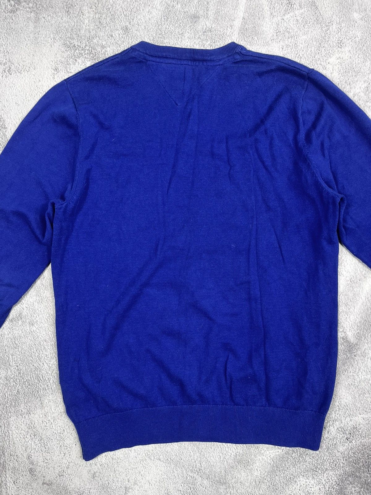Tommy Hilfiger × Vintage Vintage Y2K Tommy Hilfiger sweater old money style size М Size US M / EU 48-50 / 2 - 7 Thumbnail