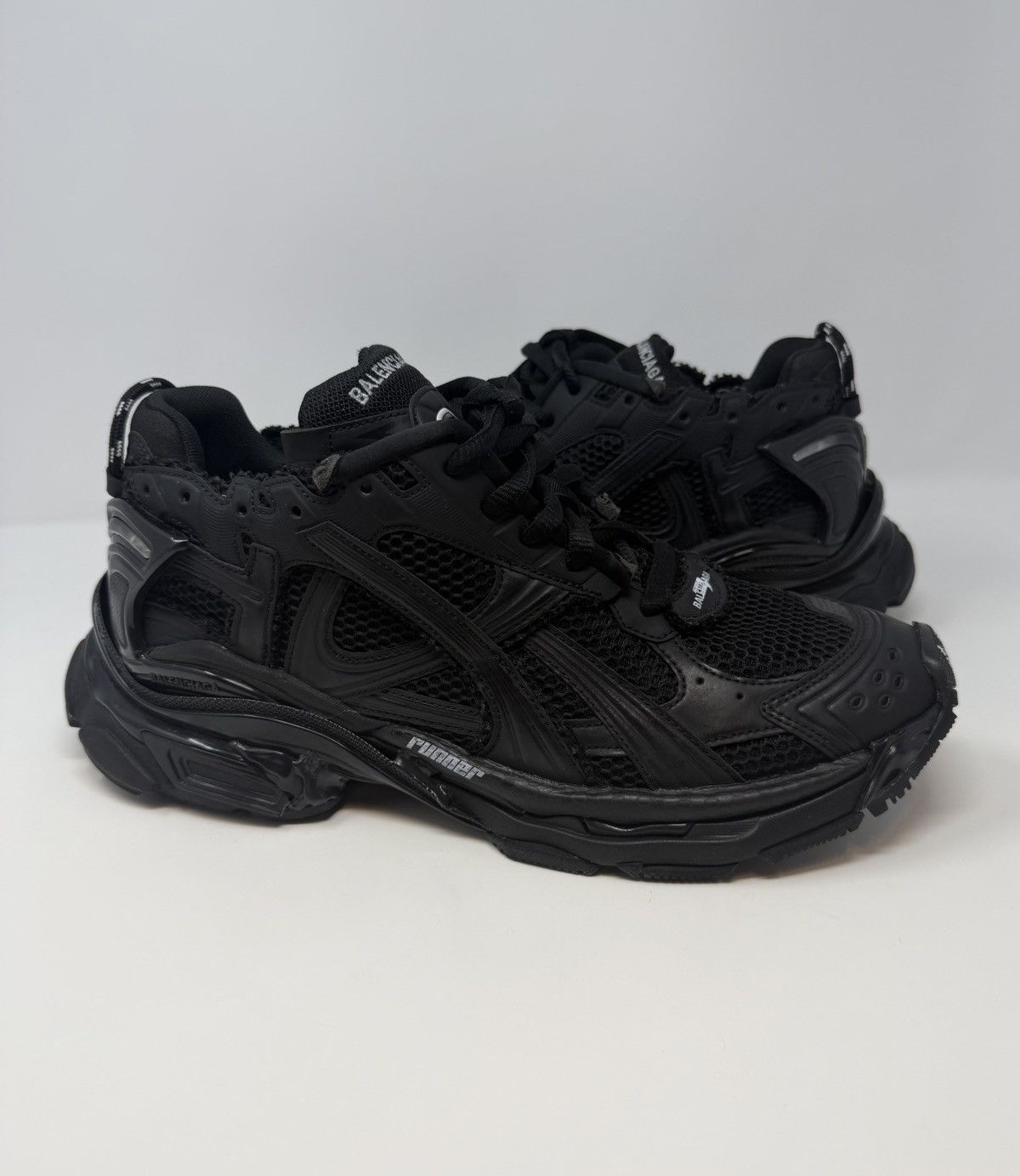 Balenciaga Balenciaga Runner Sneaker Matte Black Size US 12 / EU 45 - 1 Thumbnail