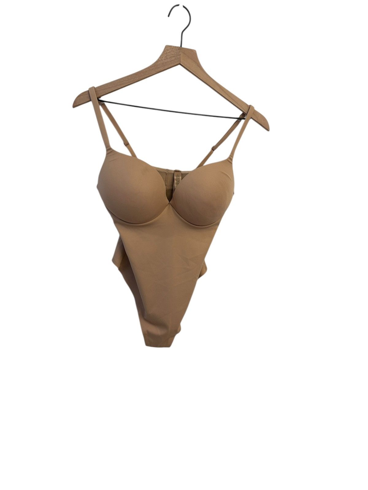 SKIMS Skims Ultimate Push-up Thong Bodysuit Clay Size M NWT Size M / US 6-8 / IT 42-44 - 1 Thumbnail
