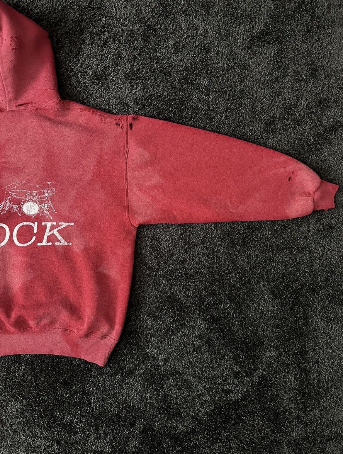 Vintage × basketcase gallery Basketcase Gallery “ I Rock “ Thrashed Sun Faded Hoodie Size US M / EU 48-50 / 2 - 3 Thumbnail