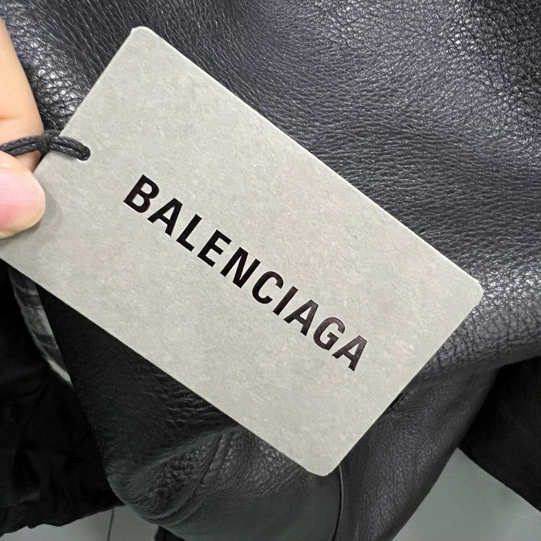 Balenciaga Balenciaga Triple-paneled leather jacket Size US S / EU 44-46 / 1 - 5 Thumbnail