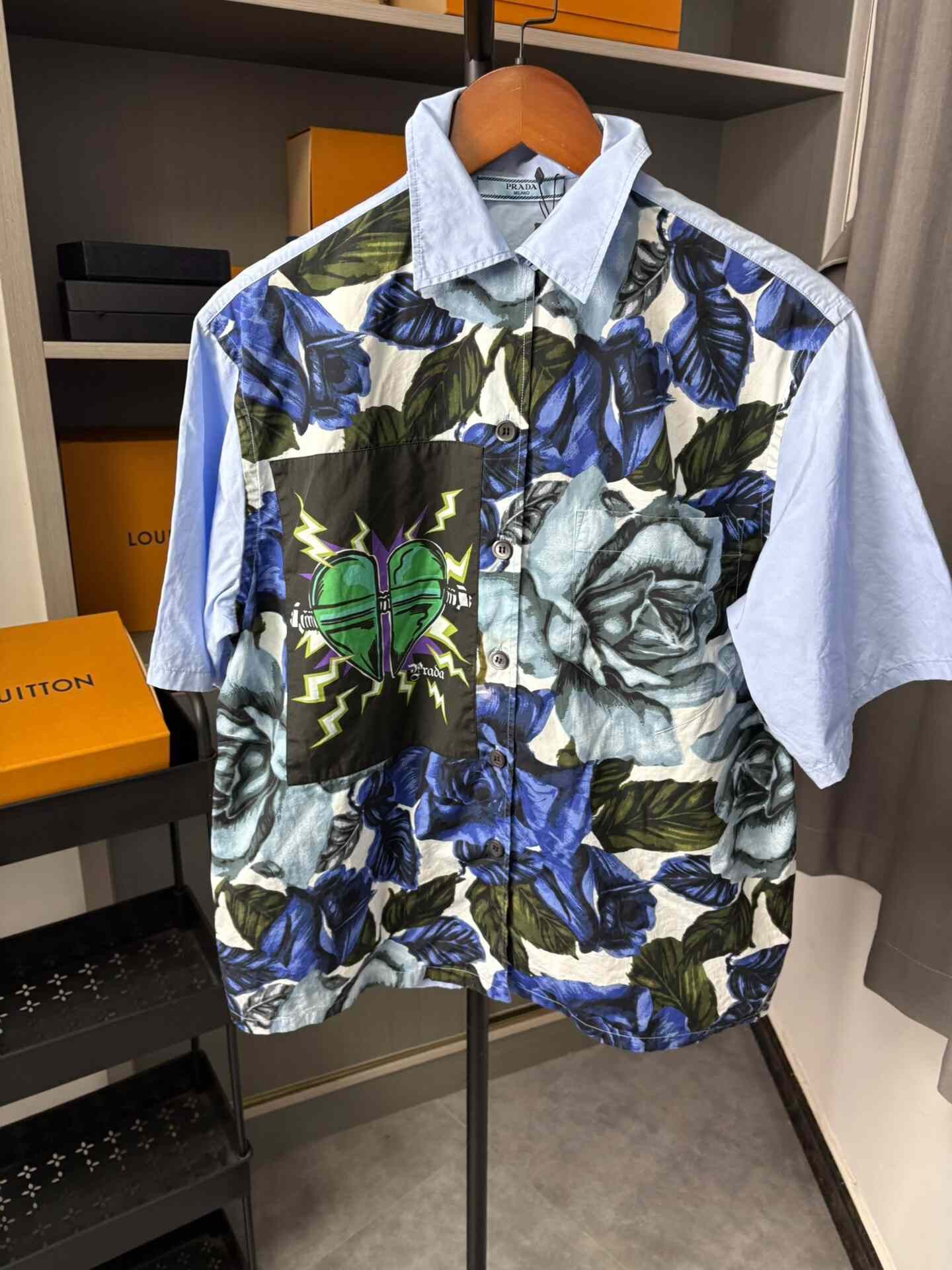 Prada Prada Shirt 38 Men Size US S / EU 44-46 / 1 - 1 Thumbnail