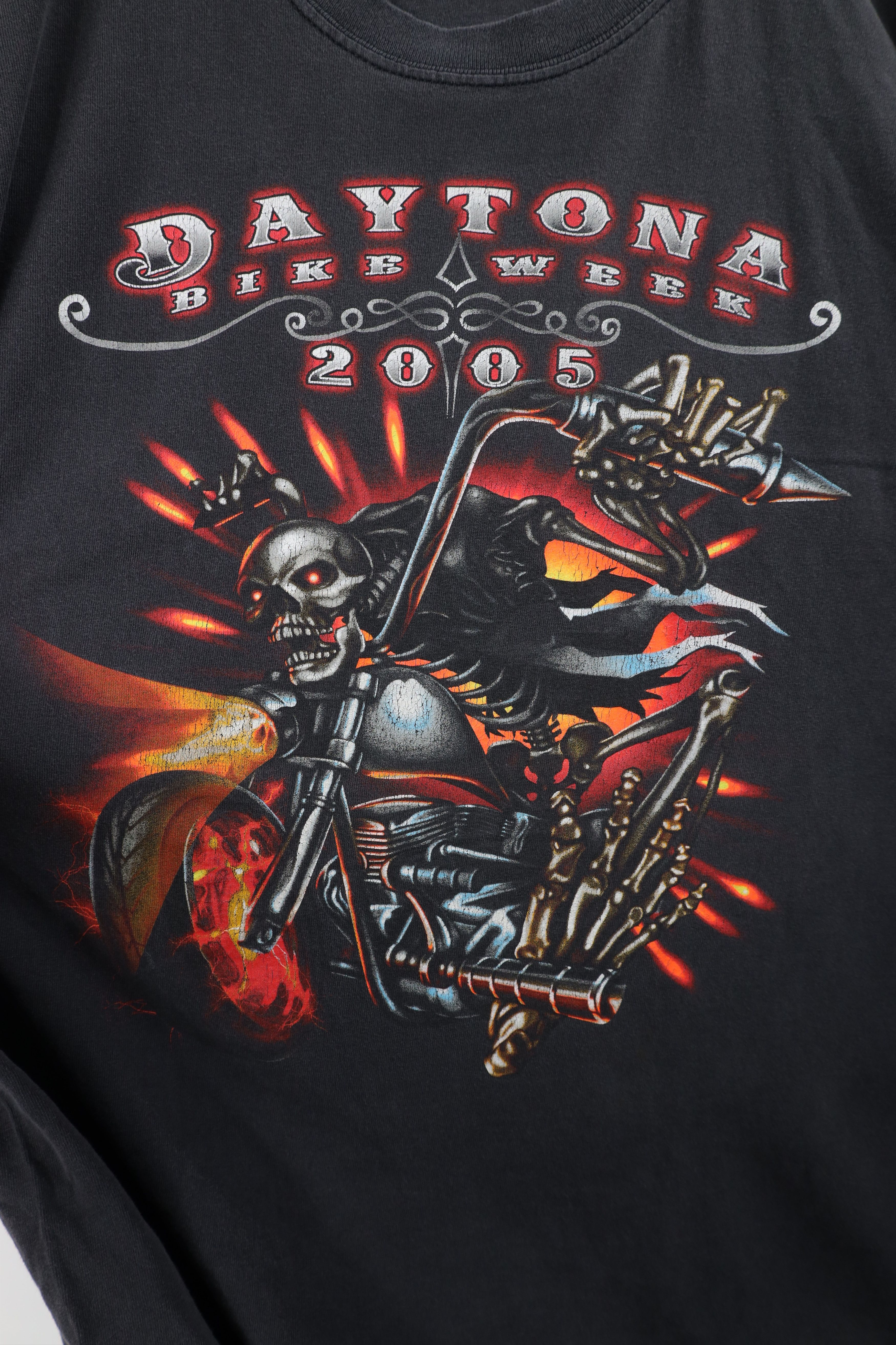 Vintage Vintage Y2K 2005 Daytona Week Skeleton Fire Flames T-Shirt Size US XXL / EU 58 / 5 - 4 Thumbnail