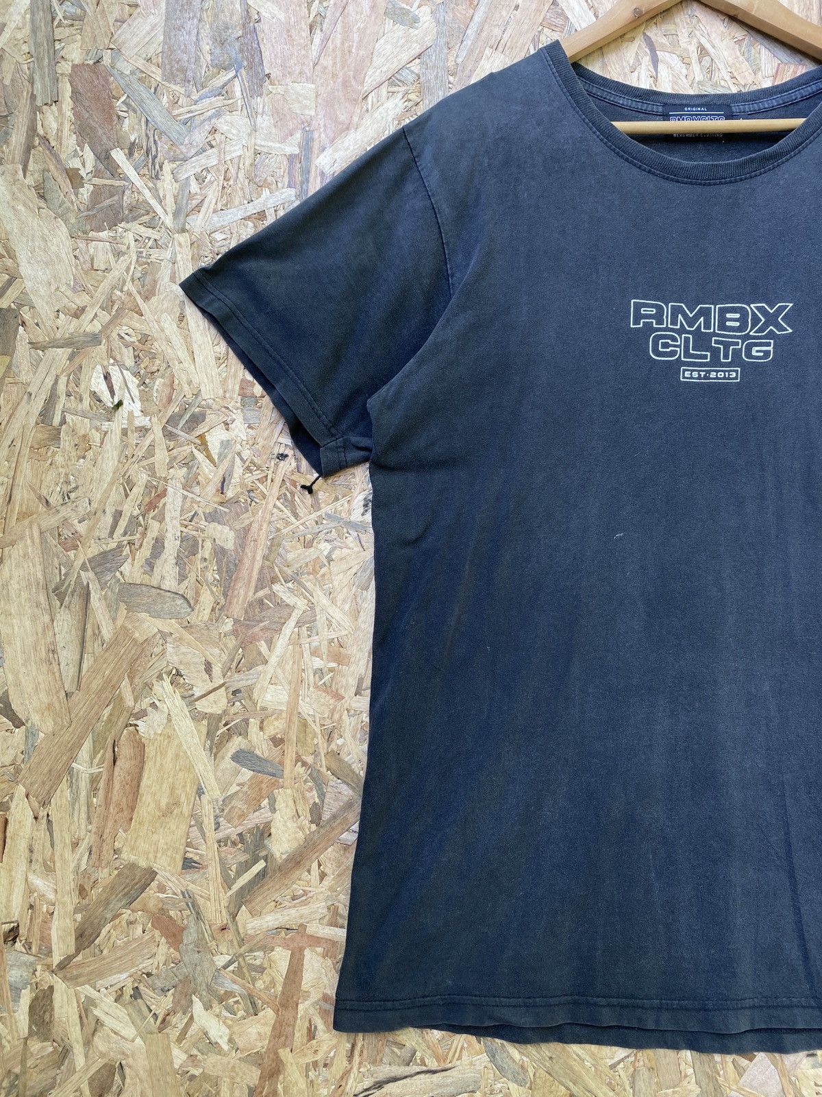 Vintage Vintage y2k remember clothing tee Size US L / EU 52-54 / 3 - 3 Thumbnail