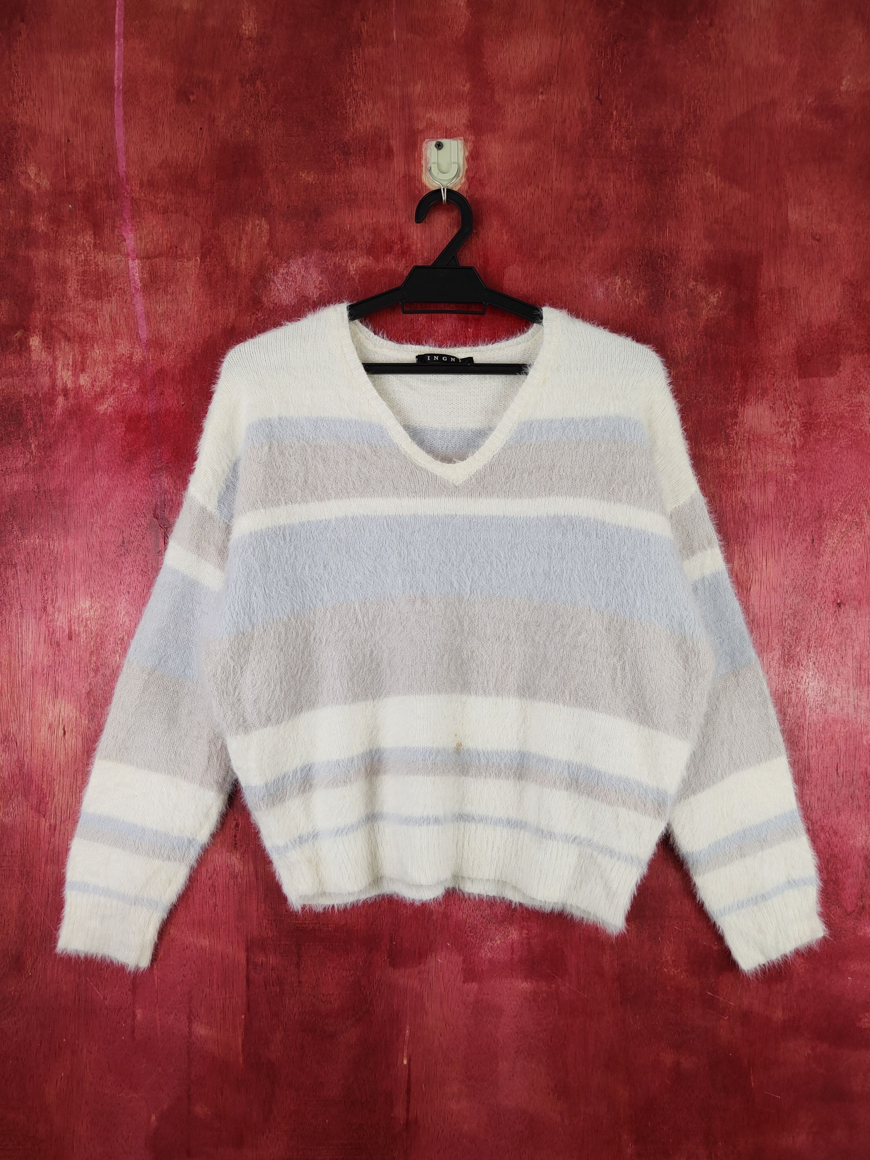 image of Bare Knitwear x Vintage Ingni Cream Shag Shaggy Fur Mohair Knitwear S1910, Women's (Size Medium)