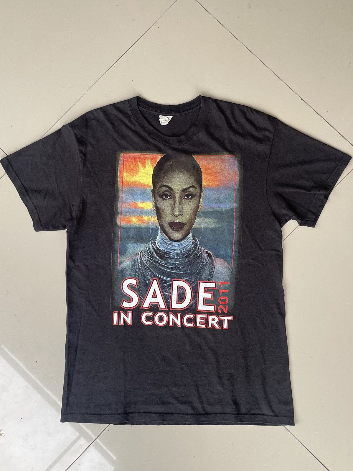 Other Sade 2011 Special Guest John Legend Size US L / EU 52-54 / 3 - 1 Thumbnail