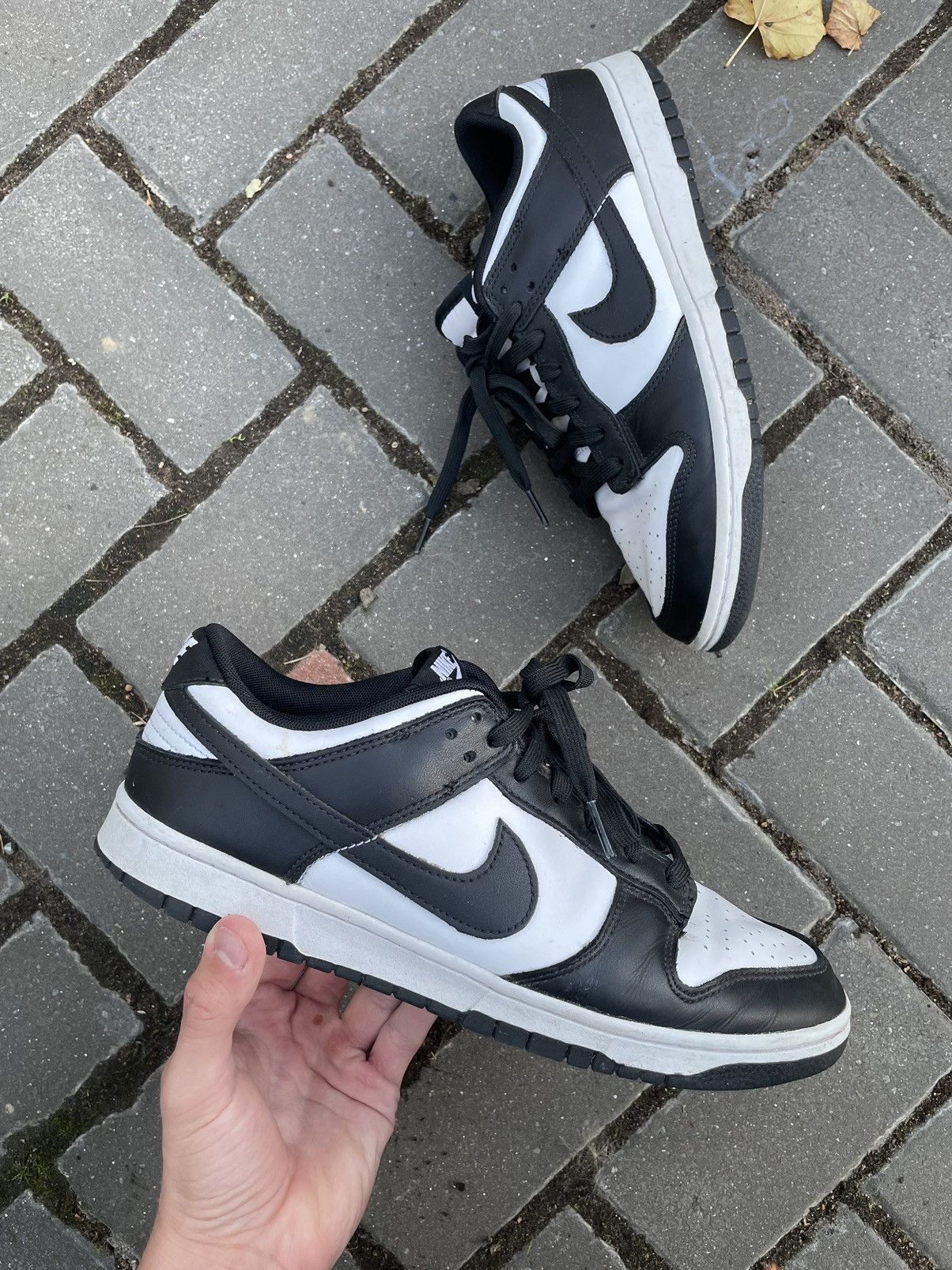 Nike Nike Dunk Low Panda sneakers Size US 10 / EU 43 - 2 Thumbnail