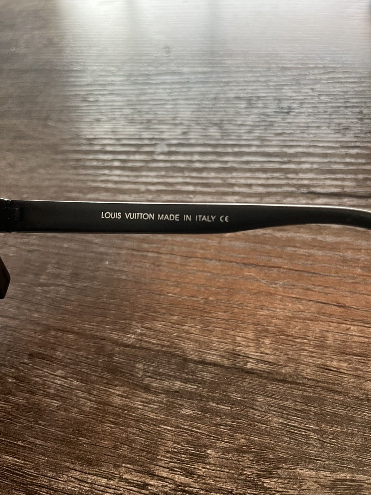 Louis Vuitton Louis Vuitton Waimea Glasses Size ONE SIZE - 4 Thumbnail