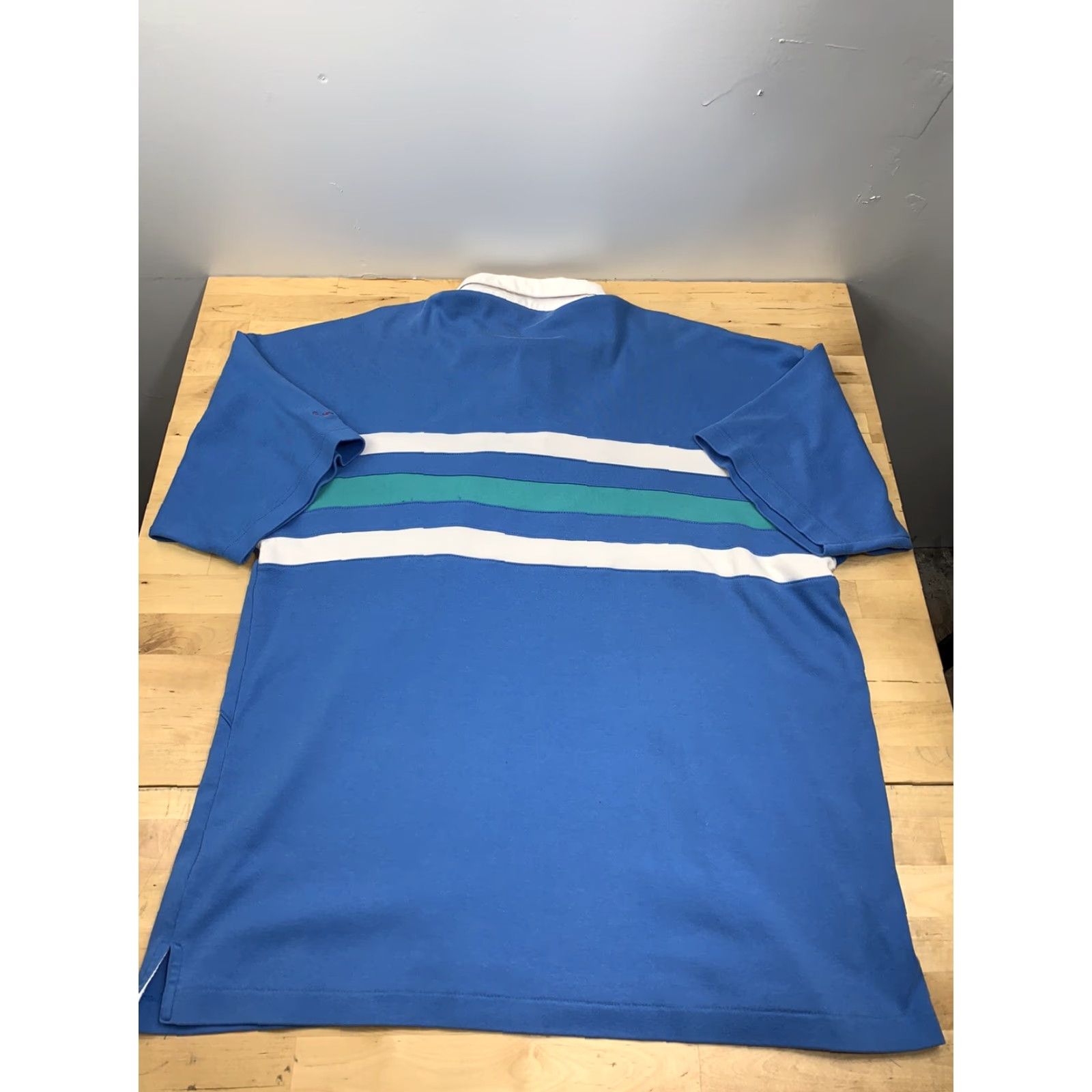 Pierre Cardin Pierre Cardin Polo Collared L Blue Short Sleeve Colorblock Men Polo L Blue Colorblock Shirt Polo Pierre Cardin Mens L Blue Size US L / EU 52-54 / 3 - 2 Thumbnail
