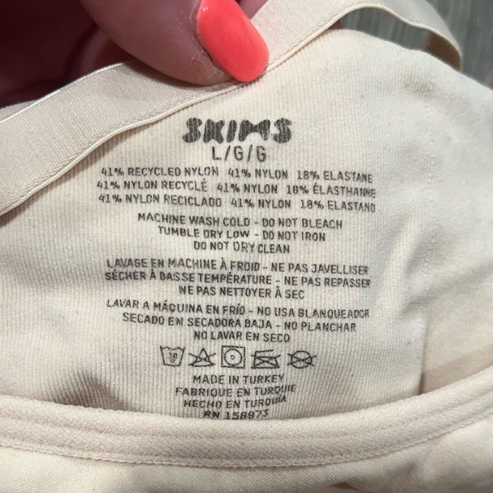 SKIMS NWOT Skims Everyday Sculpt Mid Thigh Bodysuit Shapewear Sz L Size ONE SIZE - 2 Thumbnail