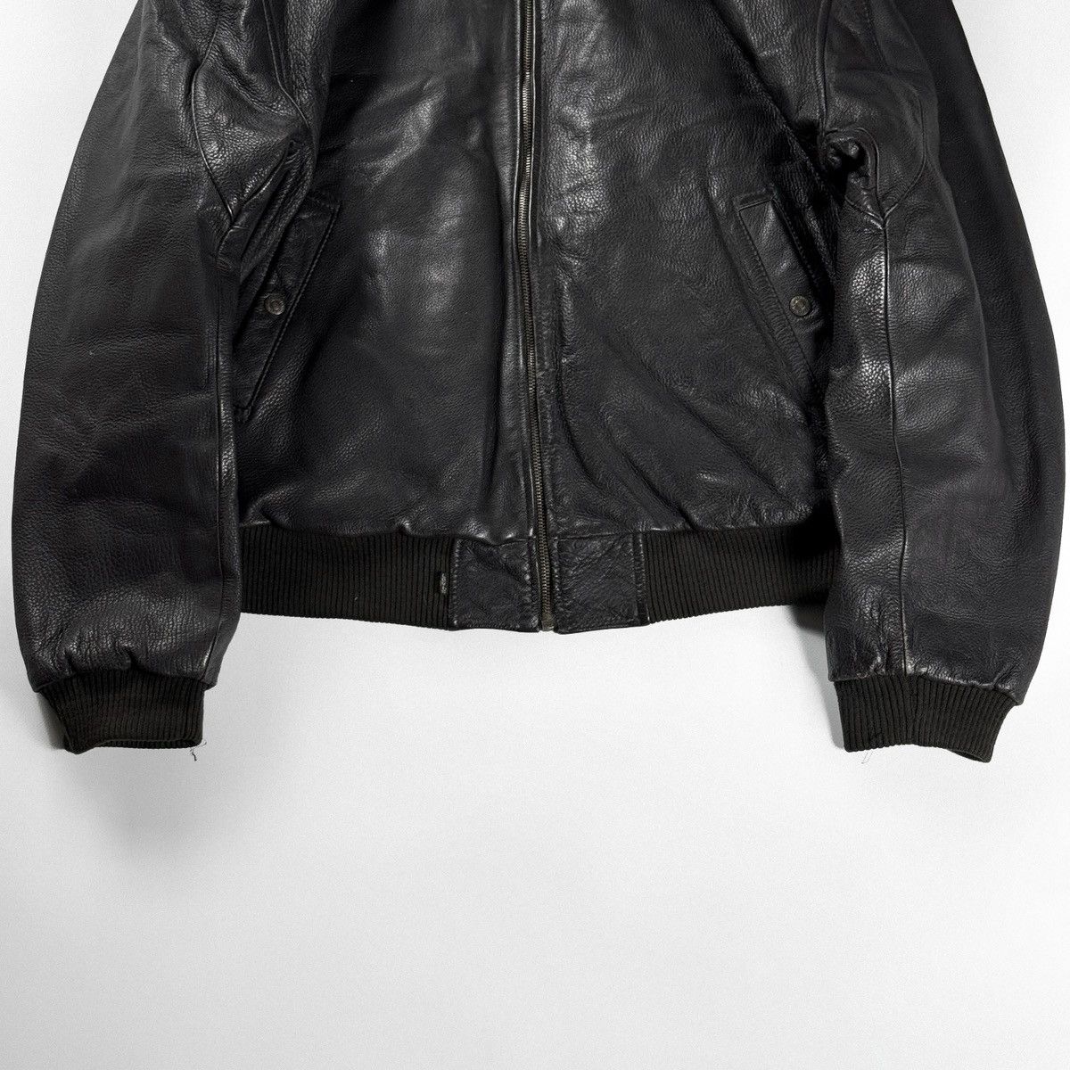 Levi's Levi’s Vintage Leather Jacket w Puffer Vest Made in Korea Size US L / EU 52-54 / 3 - 4 Thumbnail