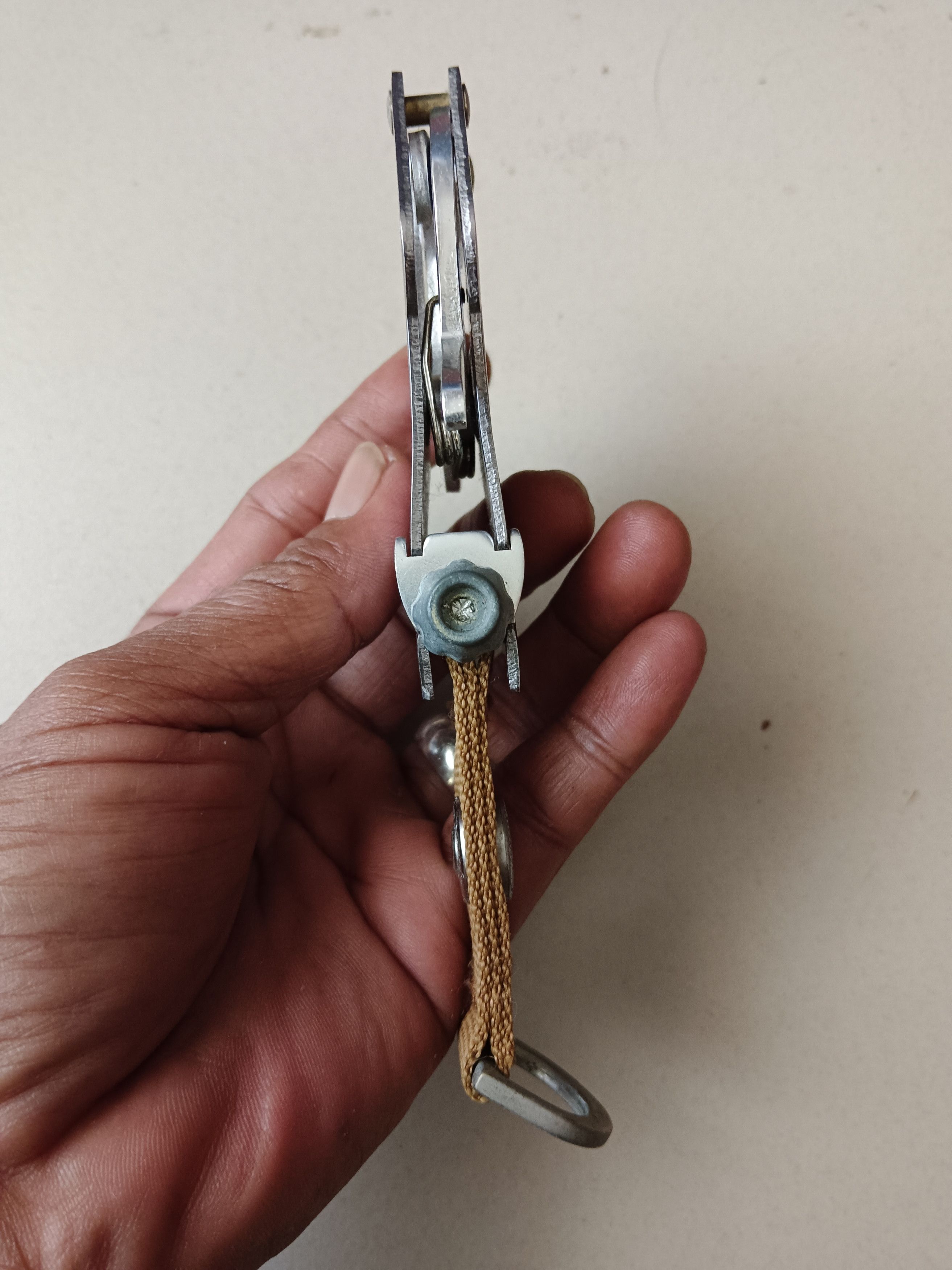 Vintage GG&L Studio Brown Carbine Very Rare Keychain/bag Size ONE SIZE - 4 Thumbnail