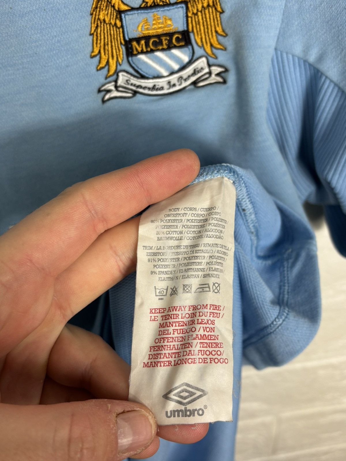 Umbro MANCHESTER CITY 2009-10 #10 ROBINHO FOOTBALL SOCCER JERSEY Size US S / EU 44-46 / 1 - 13 Thumbnail