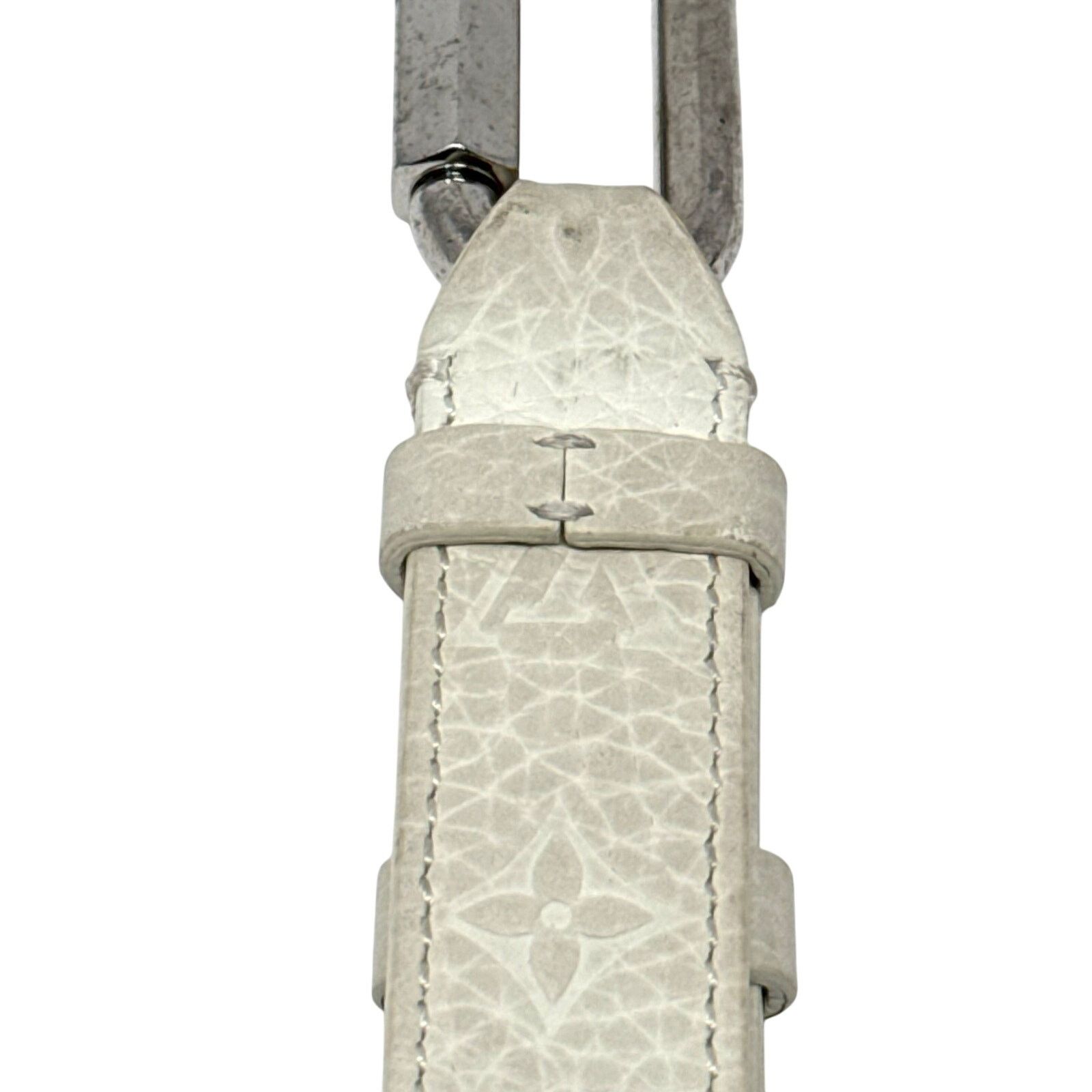 Louis Vuitton Louis Vuitton Monogram Keychain Size ONE SIZE - 5 Thumbnail