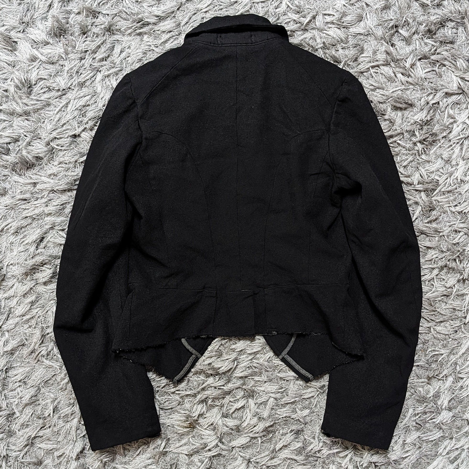 Comme des Garcons S/S 2004 Comme Des Garcons Cropped Tail Jacket Outerwear Size M / US 6-8 / IT 42-44 - 2 Thumbnail