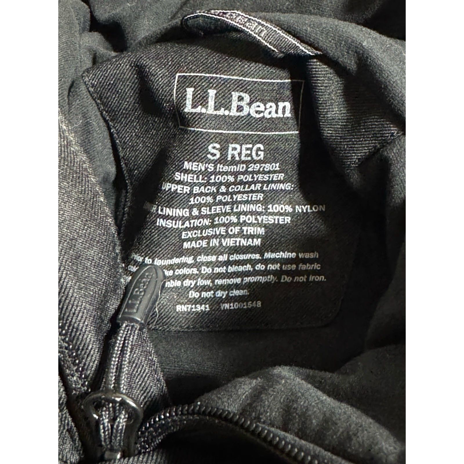 Vintage LL Bean Jacket Men’s S Hooded Black Insulated Zipper Pockets Coat Nylon Shell Nylon Lining Embroidered Size US S / EU 44-46 / 1 - 5 Thumbnail