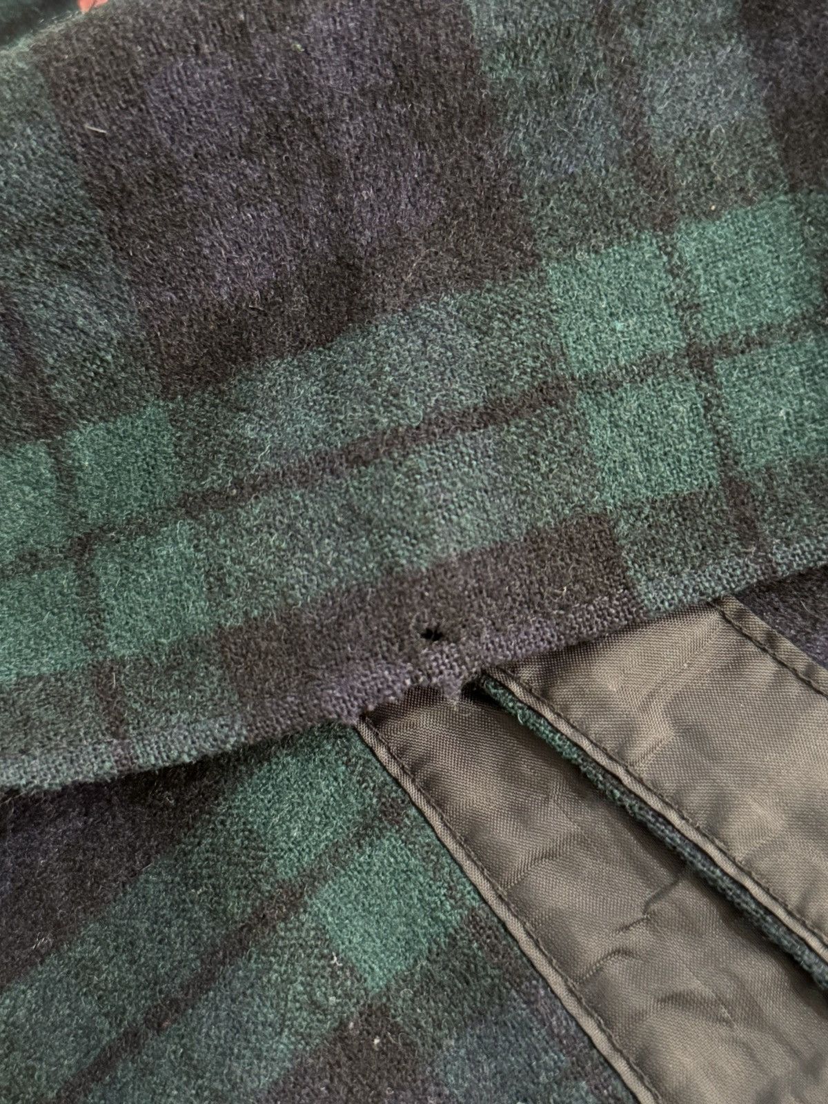 Pendleton Vintage 80’s Pendleton Pure Virgin Wool Shirt Size US XL / EU 56 / 4 - 9 Thumbnail
