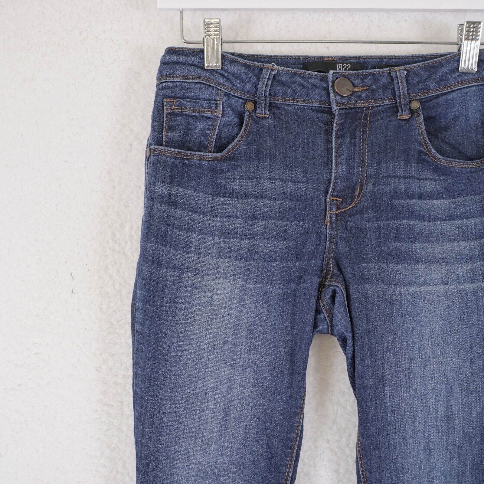 Designer 1822 Denim Adrianna Blue Stone Wash Wisker Jeans 4 28/28 Str Size 28" / US 6 / IT 42 - 2 Thumbnail