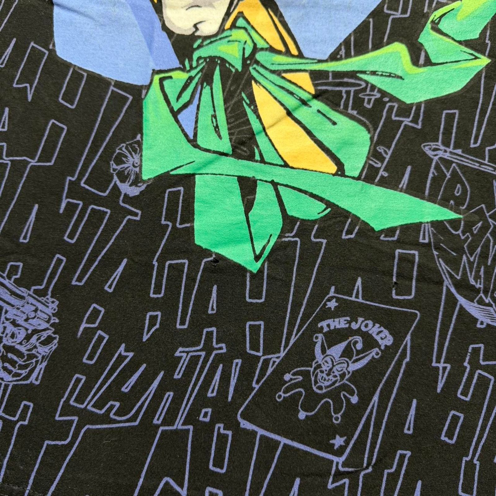DC Comics × Vintage Vintage 90’s DC Comics Batman’s The Joker Mega Print T-shirt Size US XL / EU 56 / 4 - 3 Thumbnail