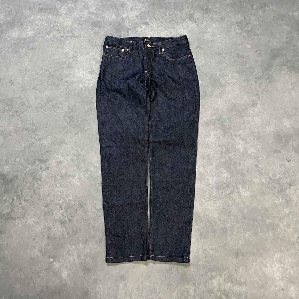 A.P.C. A.P.C. NEW STANDARD RAW DENIM JEANS DARK INDIGO MINIMALIST Size US 26 / EU 42 - 1 Thumbnail