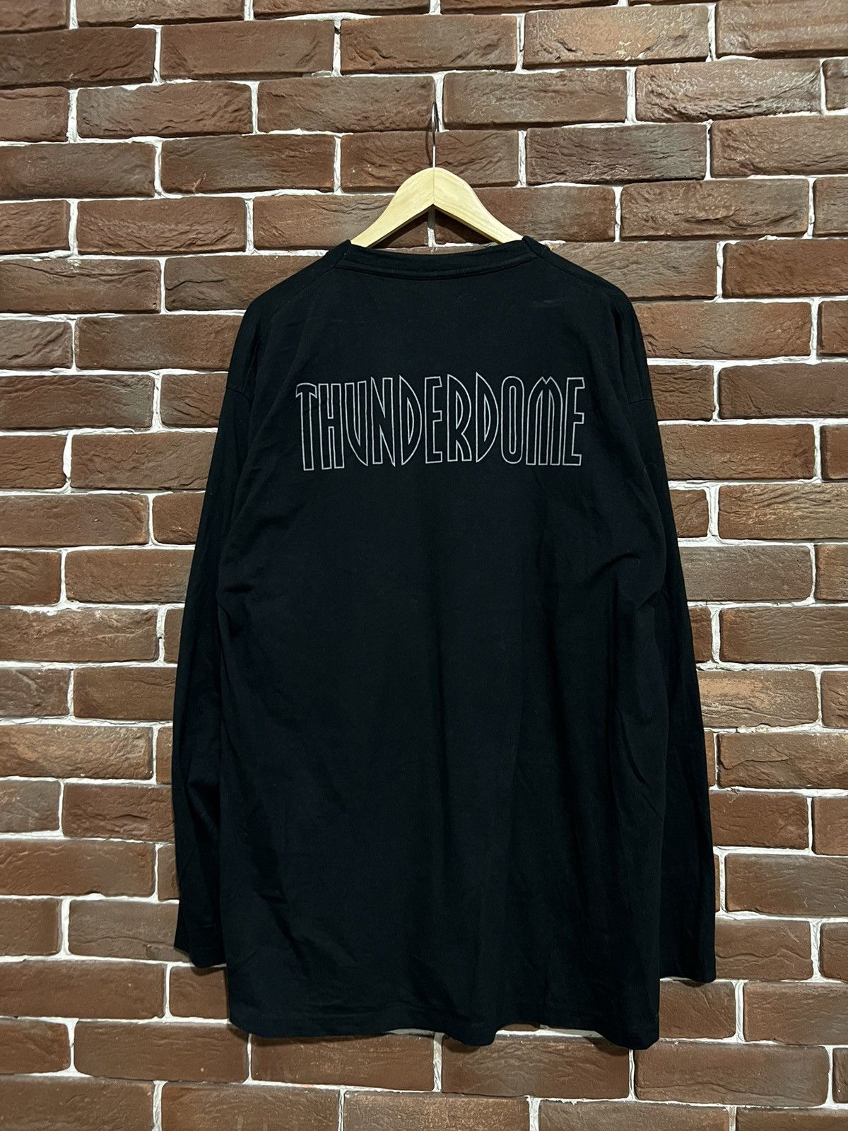 Band Tees Rare Vintage 1998 Thunderdome Wizard Gabber Band Tshirt 90s Size US XL / EU 56 / 4 - 2 Thumbnail