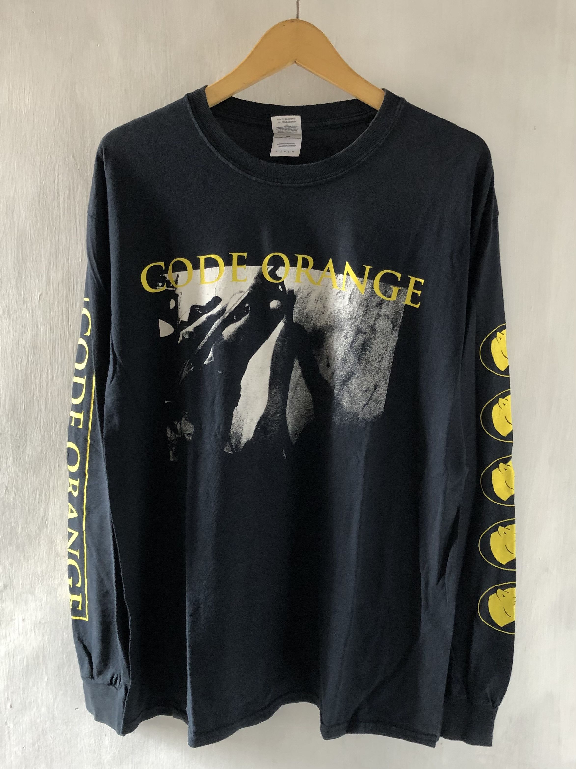 Band Tees Vintage 2000s Code Orange Longsleeve Band Tshirt Size US L / EU 52-54 / 3 - 1 Thumbnail