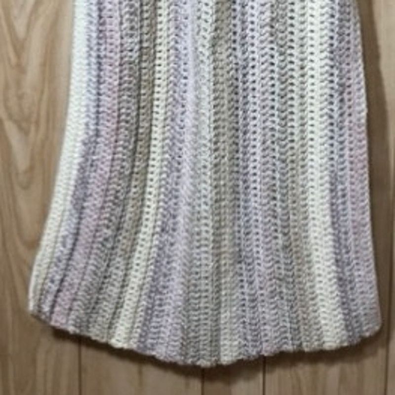 Handmade NWT Thick Handmade Crocheted Baby Blanket by Dawny Size ONE SIZE - 3 Thumbnail