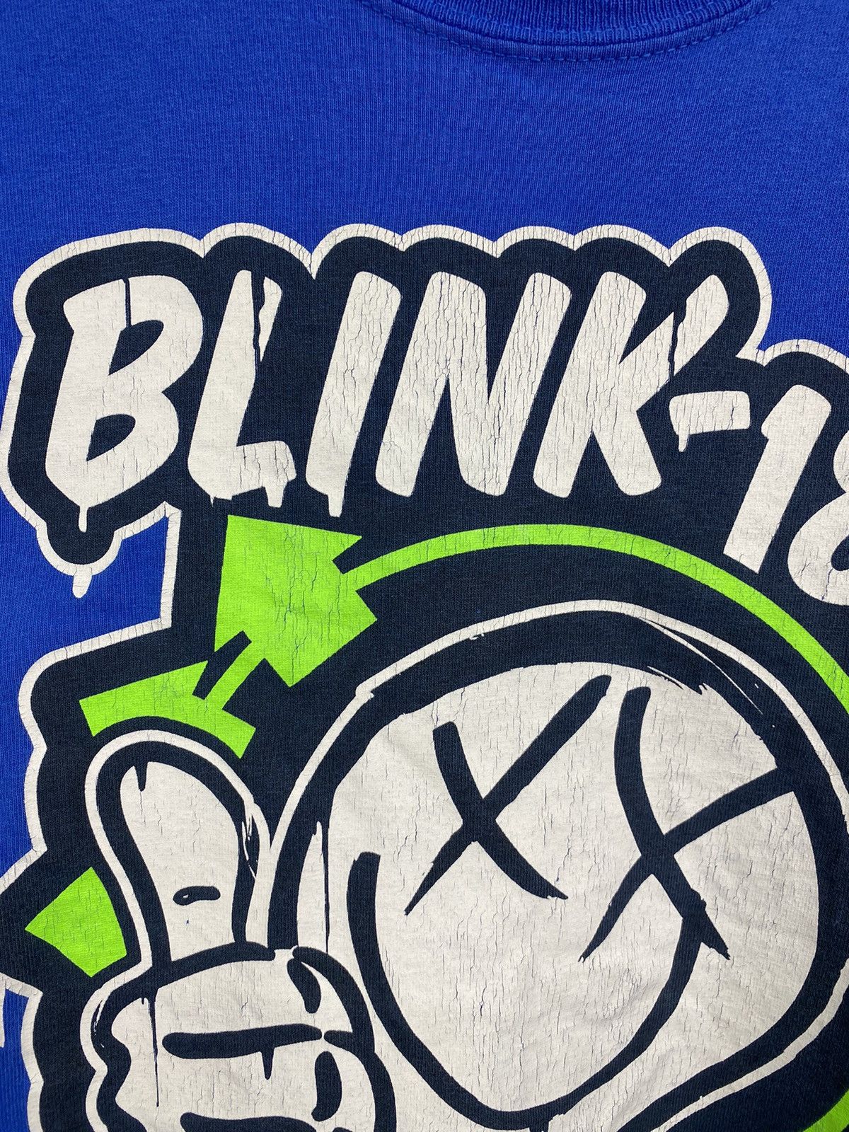 Band Tees Vintage Blink 182 t-shirt Rock Band Rare Retro Hype Y2K Size US S / EU 44-46 / 1 - 6 Thumbnail