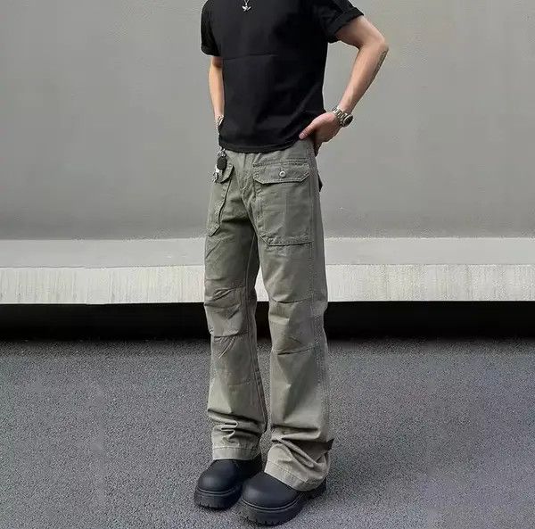 VIBE Y2K Fashionable Cargo Pants Size US 29 - 6 Thumbnail