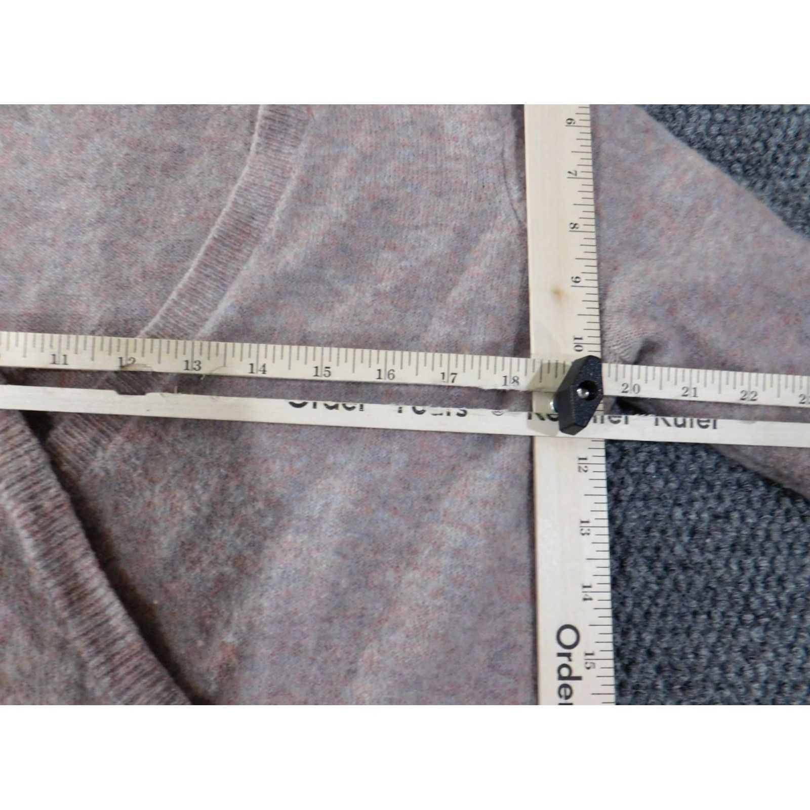 Madewell Madewell Sweater Pullover S Womens Pink Knit Wool Nylon V-Neck Raglan Sleeve Long Sleeve Casual Geometric Logo Size S / US 4 / IT 40 - 5 Thumbnail