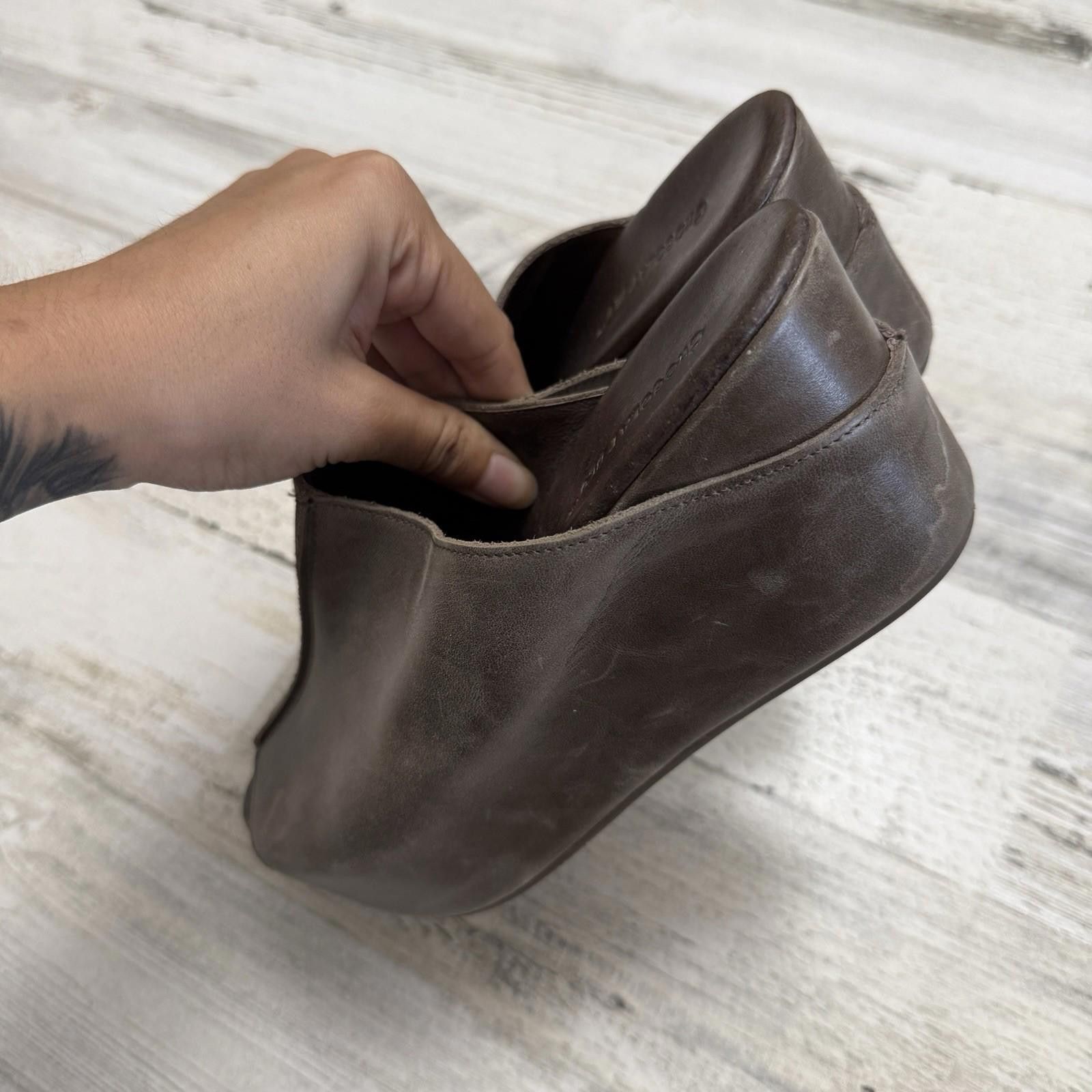 Designer Chocolat Blu Leather Wedge Platform Sandals, Size 7.5 Size US 7.5 / IT 37.5 - 5 Thumbnail