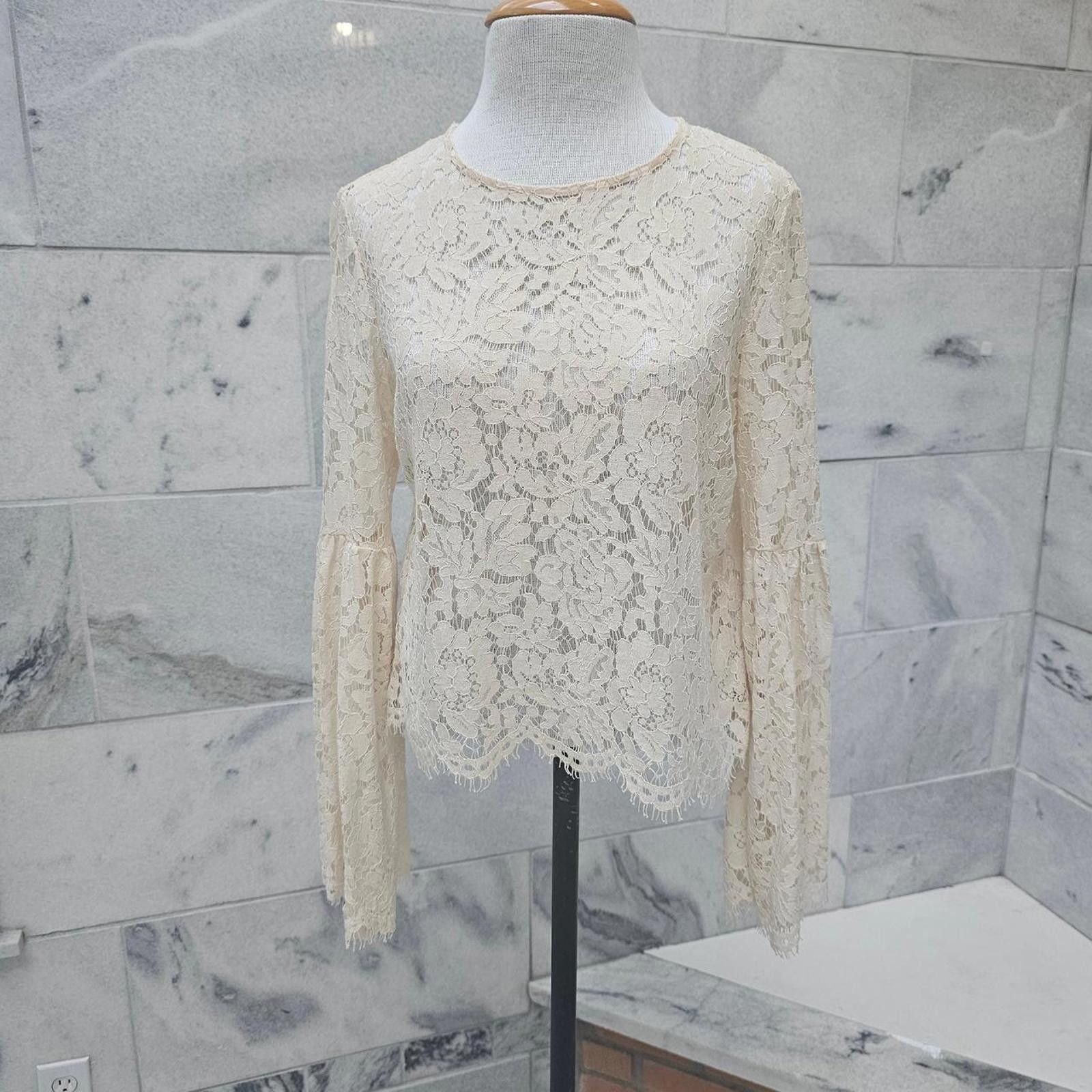 Other Women's Lace Taylor and Sage Cream Shirt Size M / US 6-8 / IT 42-44 - 1 Thumbnail