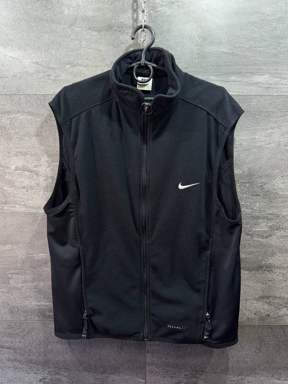 Vintage Nike Sleeveless Zip Through Fleece Vest Therma Fit Jacket Size US L / EU 52-54 / 3 - 1 Thumbnail